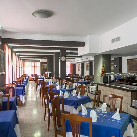 Marbel Hotell 3*